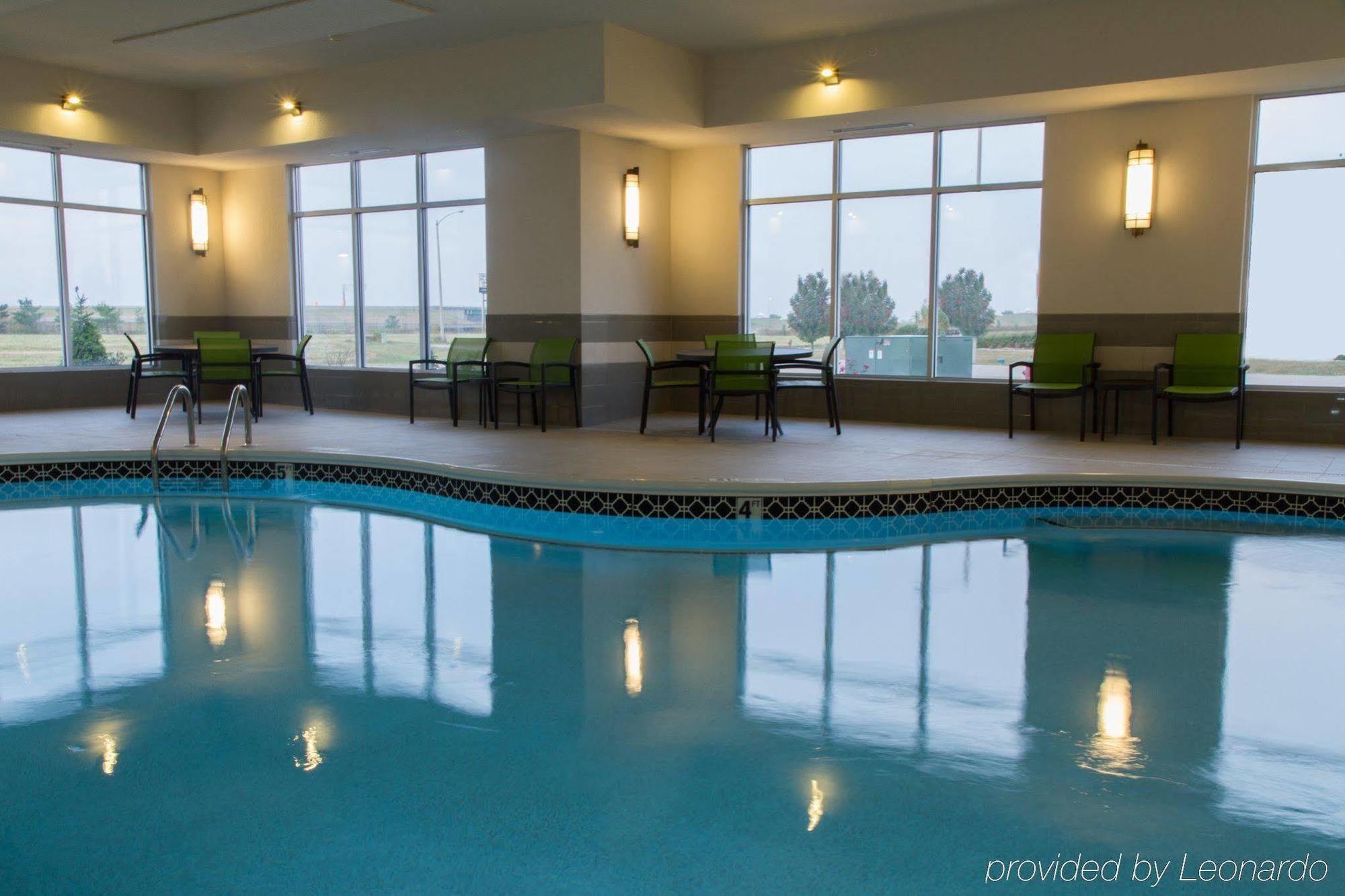 Holiday Inn Express & Suites Litchfield By Ihg מראה חיצוני תמונה