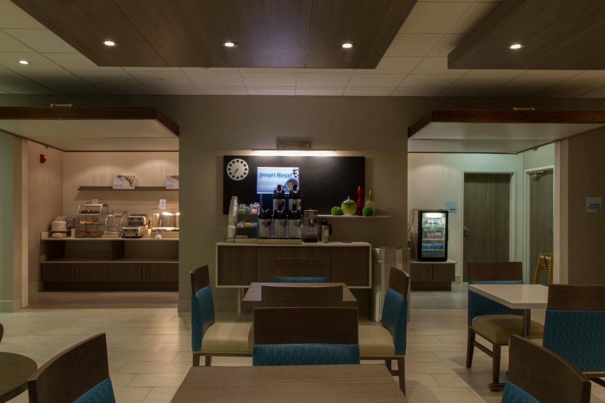 Holiday Inn Express & Suites Litchfield By Ihg מראה חיצוני תמונה